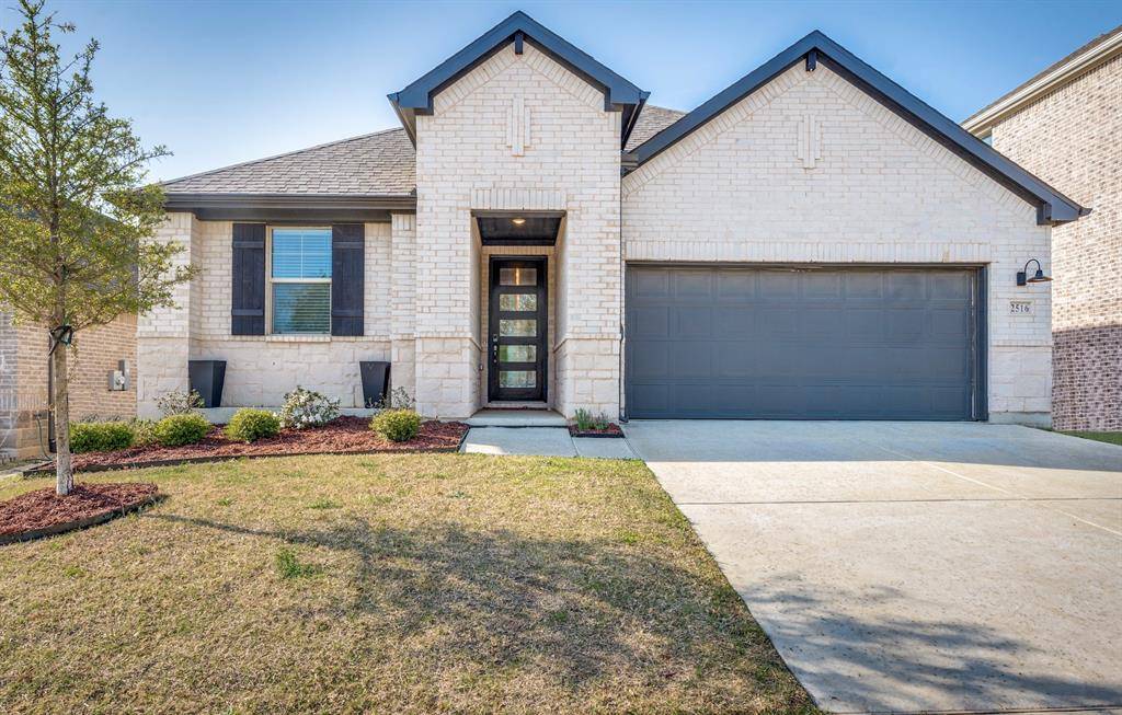 2516 Acadia Drive, Corinth, TX 76210