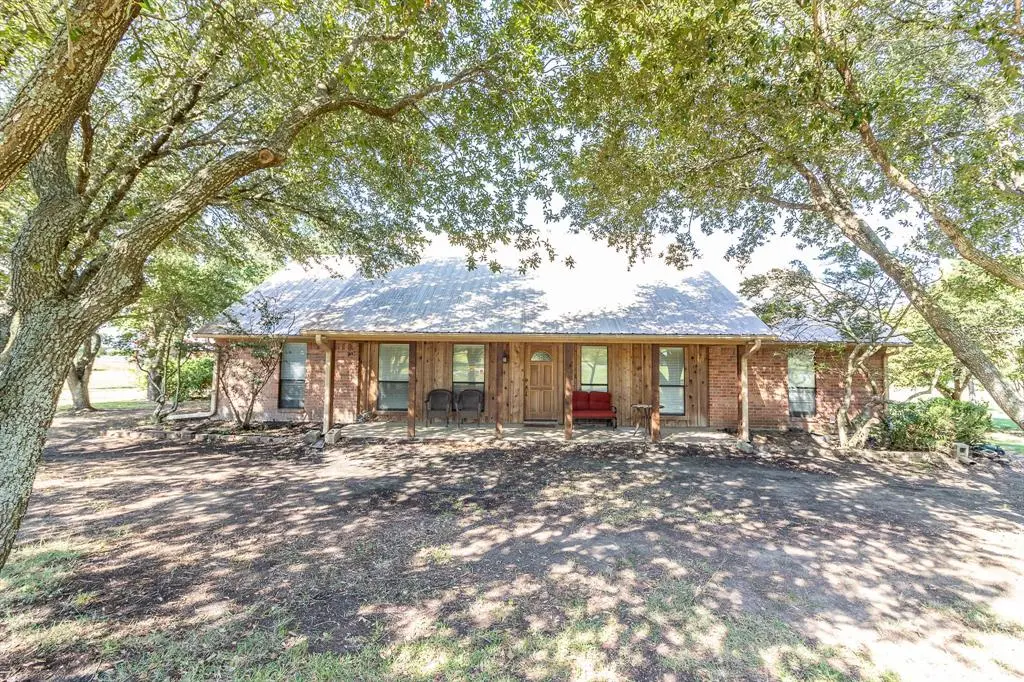 1194 Cedar Lane, Kaufman, TX 75142