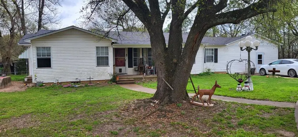 5427 Fm 69, Como, TX 75431