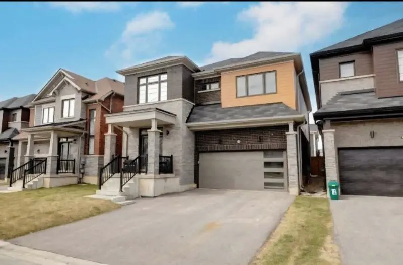 19 Malcolm CRES, Haldimand, ON N3W 0C8