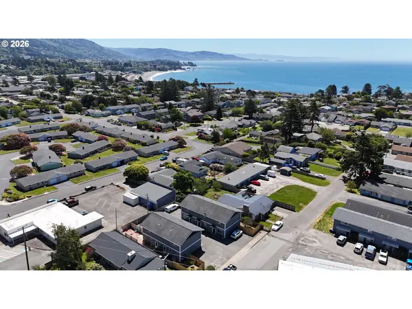 325 MATOT ST #B, Brookings, OR 97415