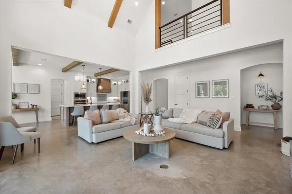 11077 S US Highway 287, Kerens, TX 75144