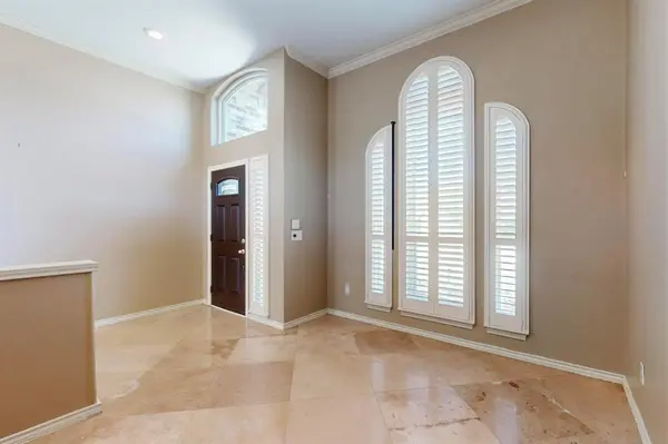 622 Meadowcrest Drive, Highland Village, TX 75077