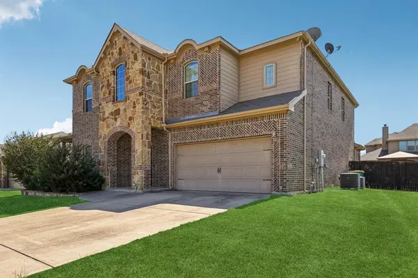 1506 Oak Park Lane, Cedar Hill, TX 75104