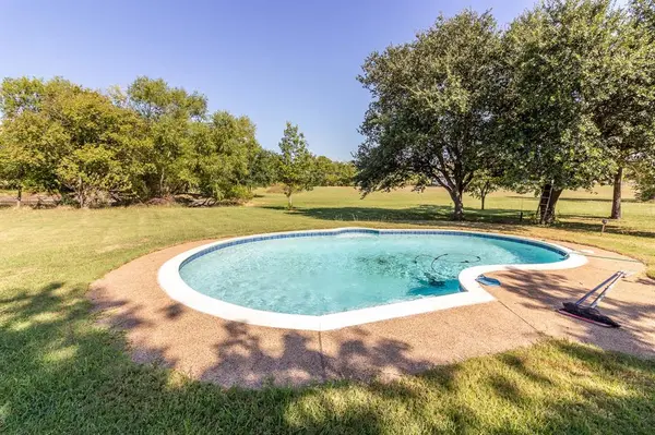 1194 Cedar Lane, Kaufman, TX 75142