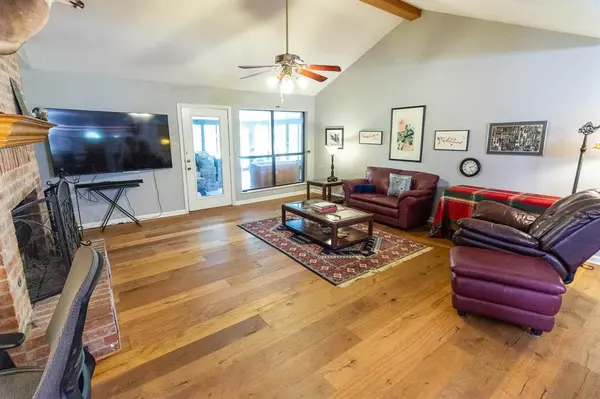 1194 Cedar Lane, Kaufman, TX 75142