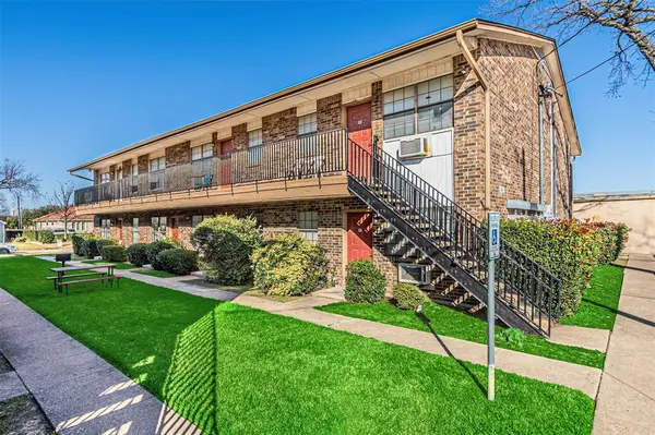 104 S 11th Street, Garland, TX 75040