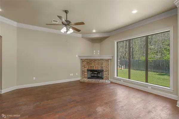 9057 Mitcham Street, Shreveport, LA 71106