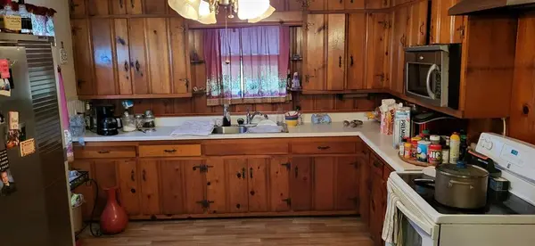 5427 Fm 69, Como, TX 75431