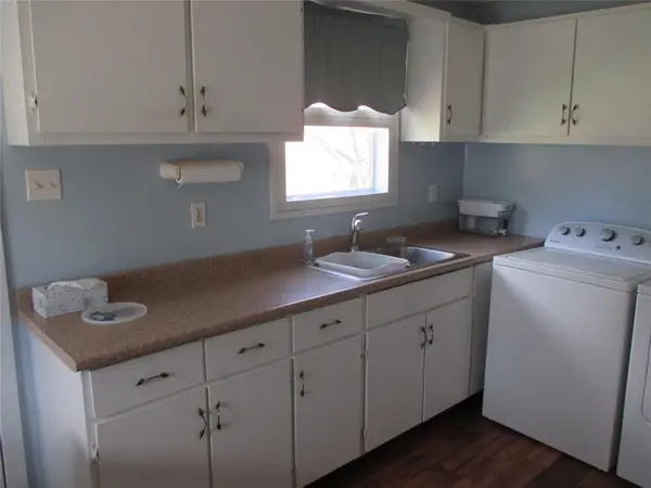 306 N Agnew Street, Boyd, TX 76023