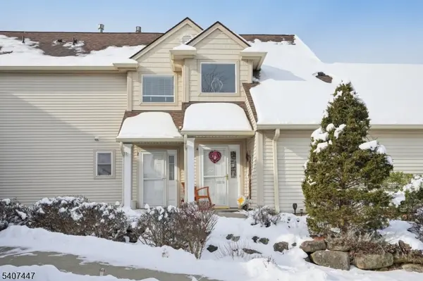 2 Caleb Ct, Hardyston Twp., NJ 07419