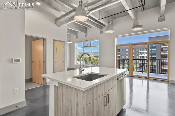 415 E Pikes Peak AVE #405, Colorado Springs, CO 80903