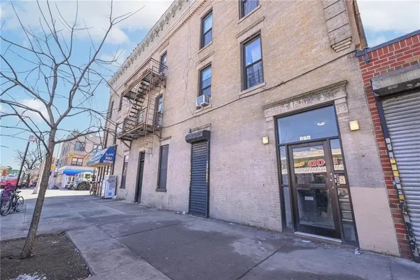 7502 3rd AVE, Brooklyn, NY 11209