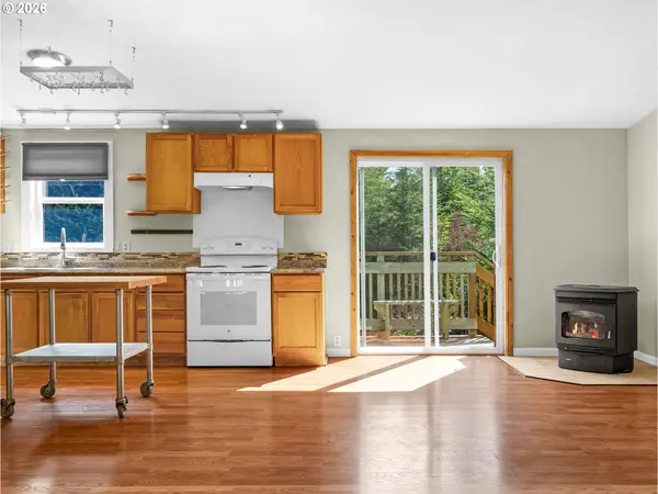 44176 HIGHWAY 30, Astoria, OR 97103