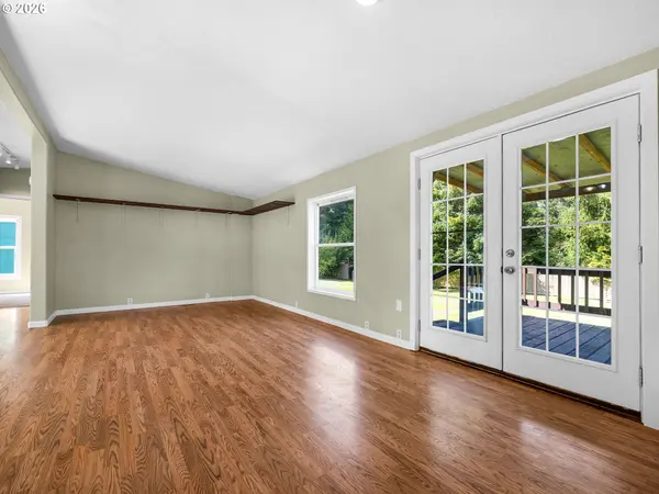 44176 HIGHWAY 30, Astoria, OR 97103