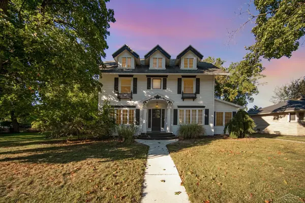 726 Bloomfield BLVD, Jackson, MI 49203