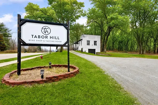 10243 Red Arrow HWY, Bridgman City, MI 49106