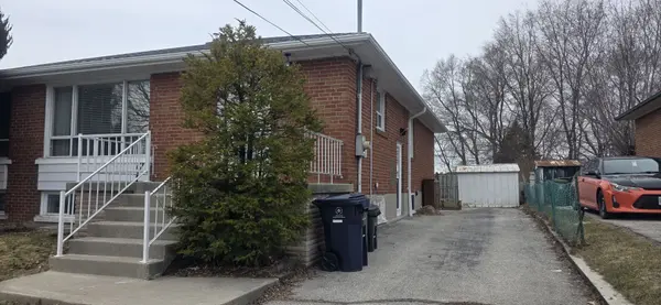 114 Benjamin BLVD #Basement, Toronto E04, ON M1K 3P1