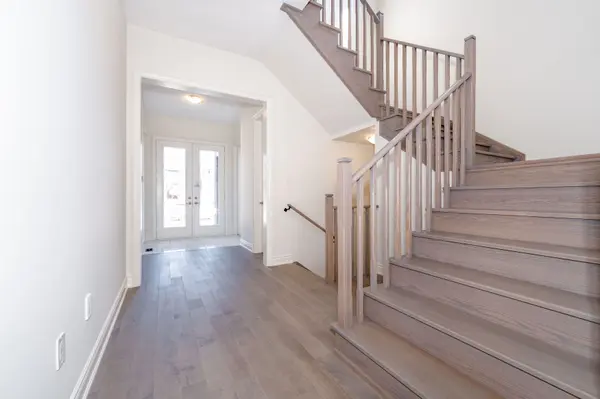 15 Monticola AVE, Richmond Hill, ON L4B 0J1