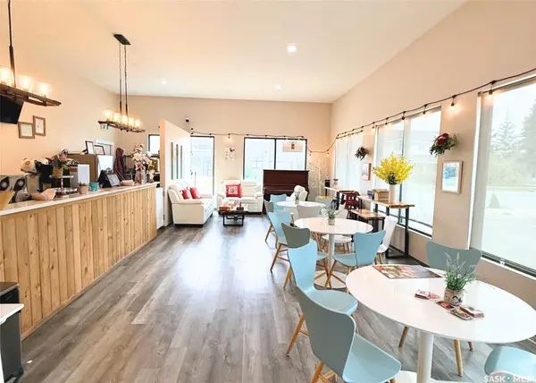 212 Central STREET #1, Warman, SK S0K 4S0