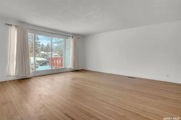 345 Durham DRIVE, Regina, SK S4S 4Z6