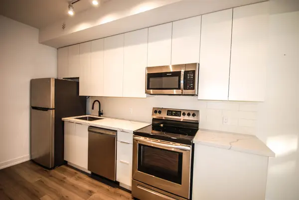 3062 Sixth Line #341, Oakville, ON L6M 1P8