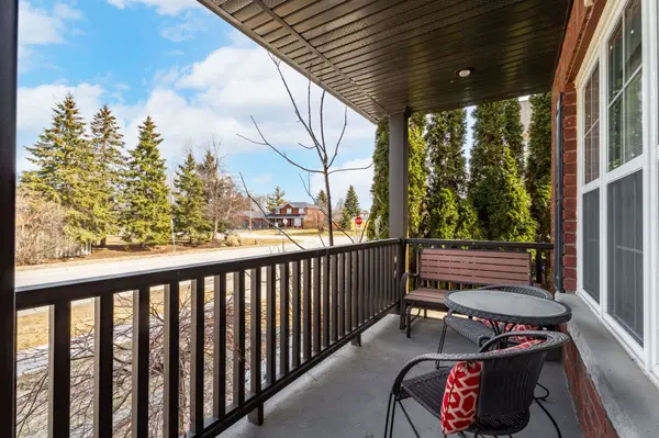 65 Buena Vista DR, Orangeville, ON L9W 5K8