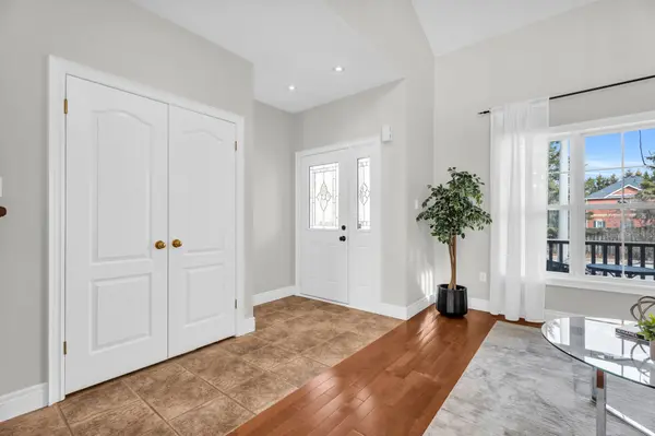 65 Buena Vista DR, Orangeville, ON L9W 5K8