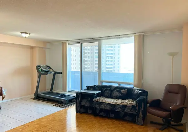 5 San Romano WAY #1510, Toronto W05, ON M3N 2Y4