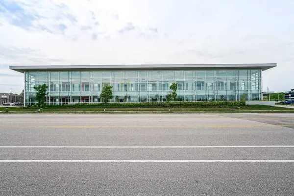 4645 Palladium WAY, Burlington, ON L7M 0W9