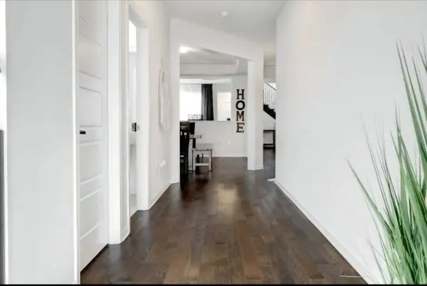 19 Malcolm CRES, Haldimand, ON N3W 0C8