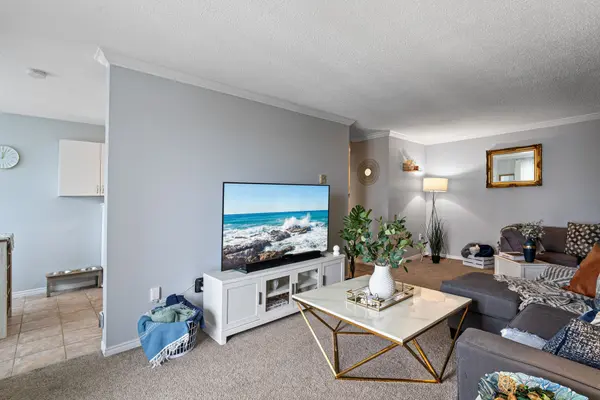 95 Baseline RD W #1007, London South, ON N6J 4X3