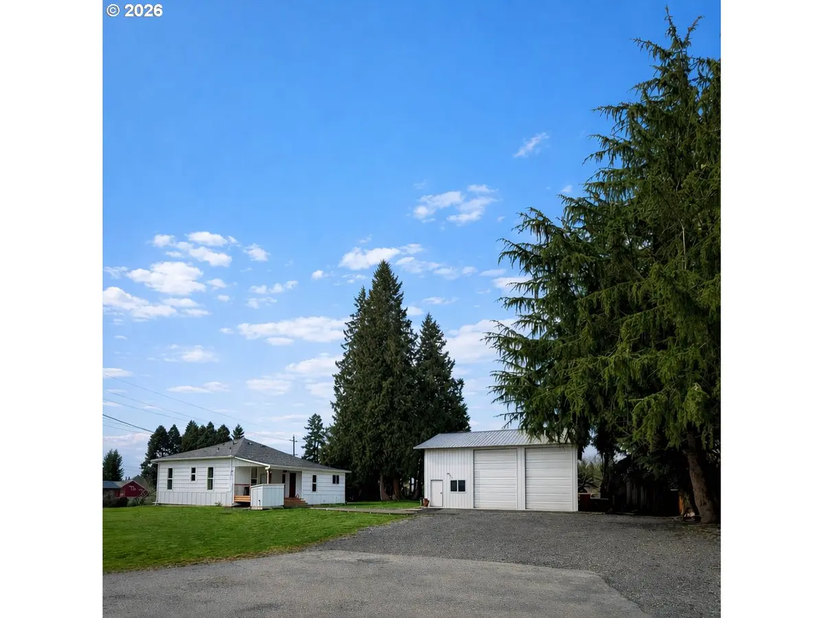 21811 COLE LN, Aurora, OR 97002