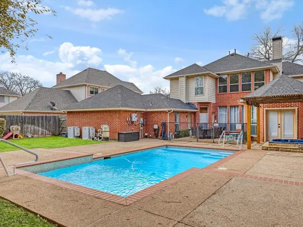 6207 Millwood Court, Arlington, TX 76016