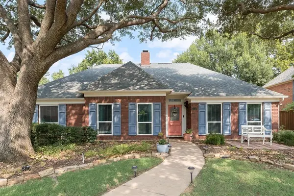 2140 Strathmore Drive, Highland Village, TX 75077