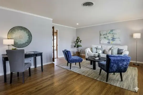 5054 Cockrell Avenue, Fort Worth, TX 76133