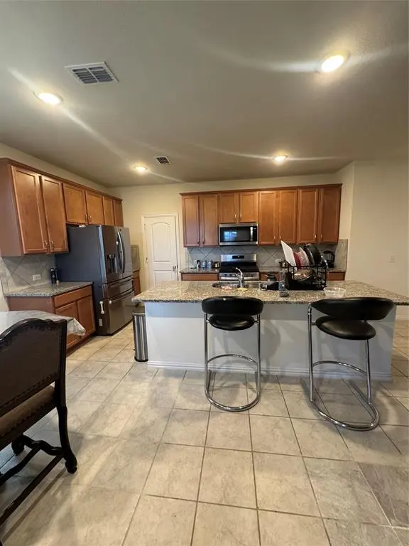 231 Hadley Lane, Fate, TX 75087