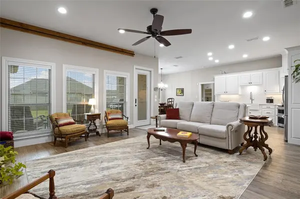 1000 Stone Bridge, Mount Pleasant, TX 75455