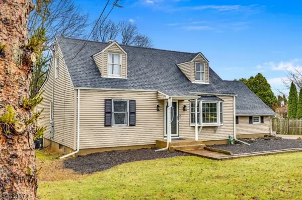 802 E Prospect St, Hackettstown Town, NJ 07840