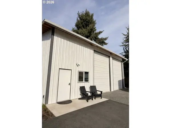 21811 COLE LN, Aurora, OR 97002