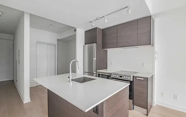 57 St Joseph ST #1206, Toronto C01, ON M5S 0C5