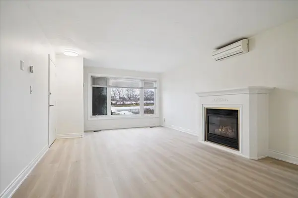 355 Oshawa BLVD N #Main, Oshawa, ON L1G 5T2