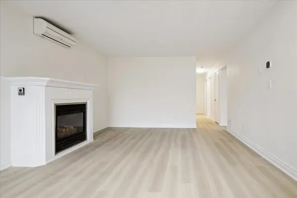 355 Oshawa BLVD N #Main, Oshawa, ON L1G 5T2