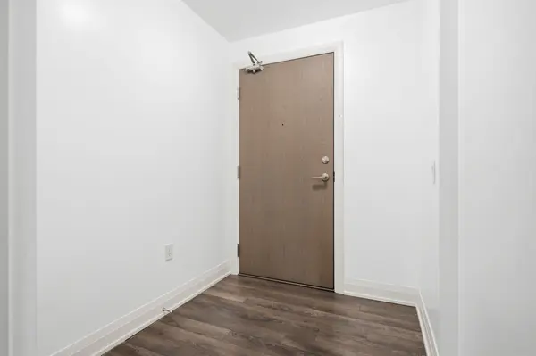 4800 Highway 7 RD #627, Vaughan, ON L4L 1H8