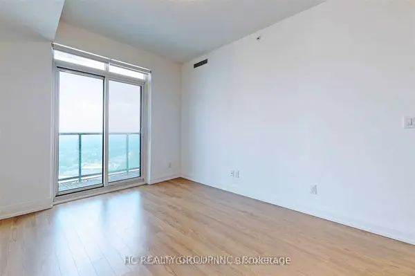 7171 Yonge ST #2305, Markham, ON L3T 0C5