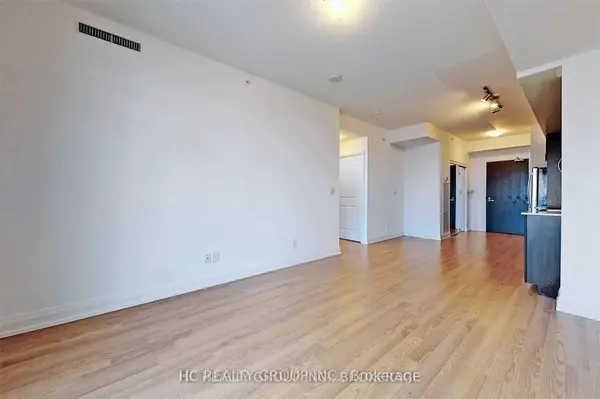 7171 Yonge ST #2305, Markham, ON L3T 0C5