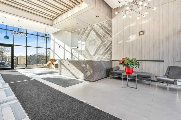 1119 Cooke BLVD #B122, Burlington, ON L7T 0C7