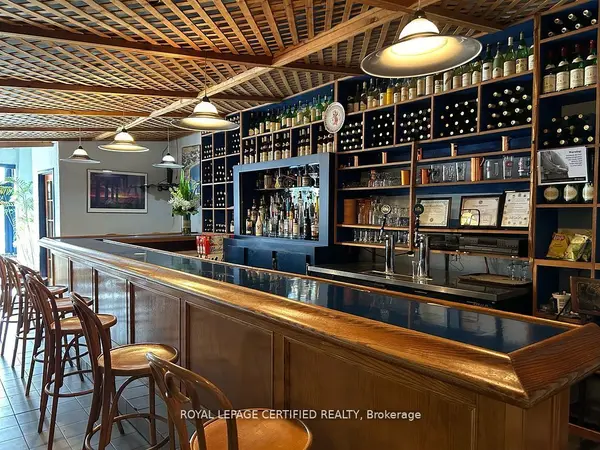 459 St Paul ST, St. Catharines, ON L2R 3N4