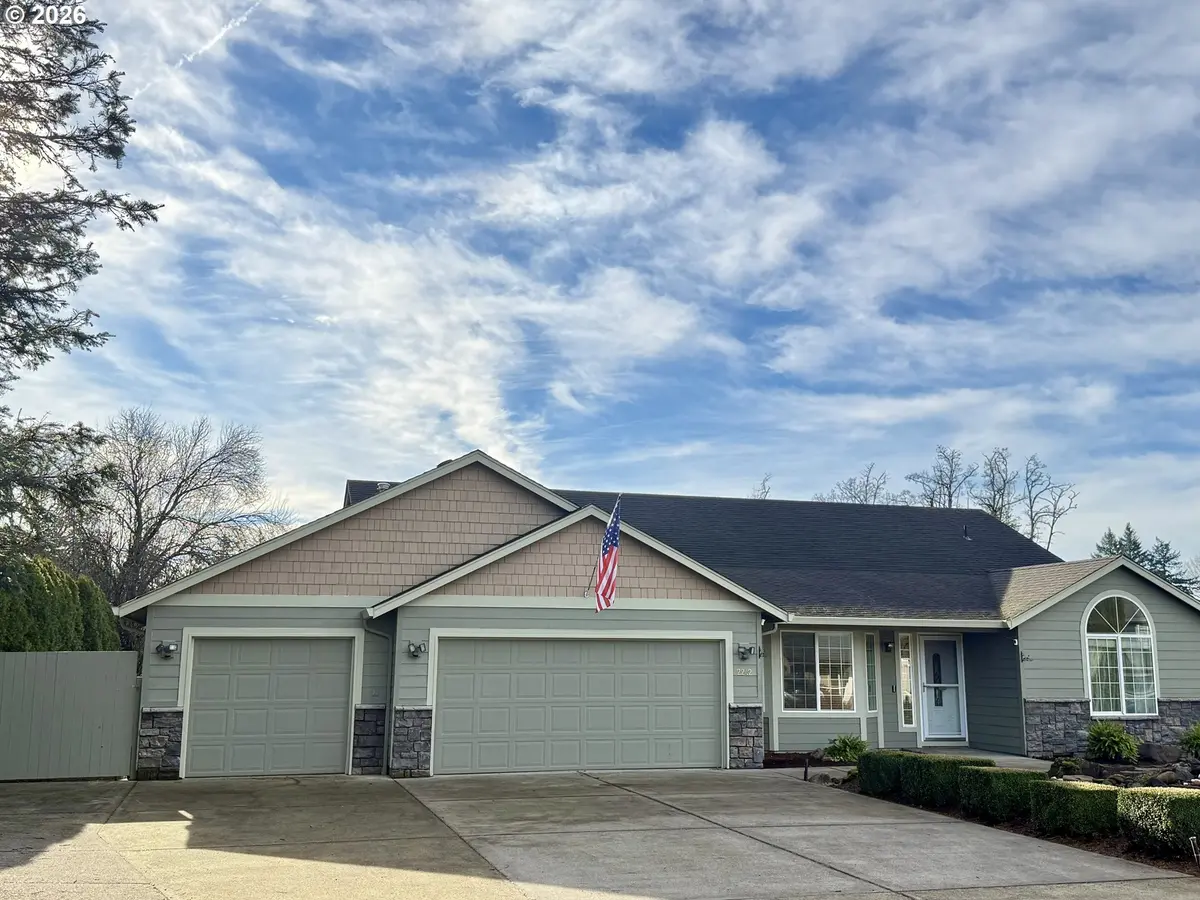 2242 N M ST, Washougal, WA 98671