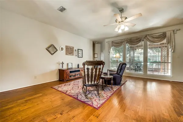 5321 Meadow Chase Lane, Flower Mound, TX 75028